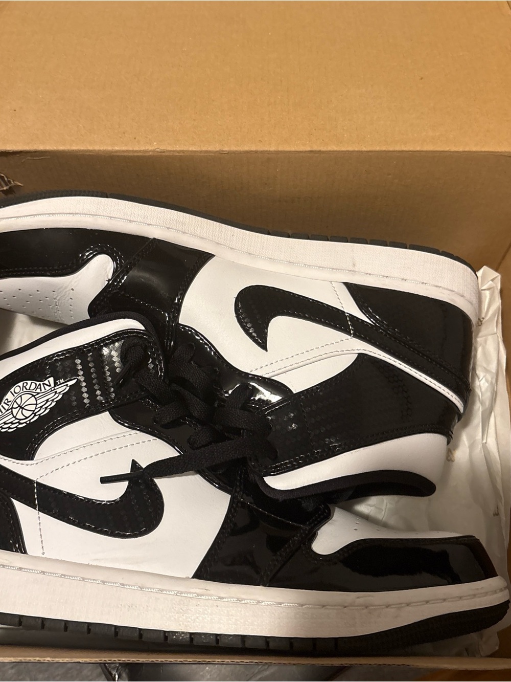 Jordan Air Jordan 1 Mid SE ASW Box — Black and Red Accents